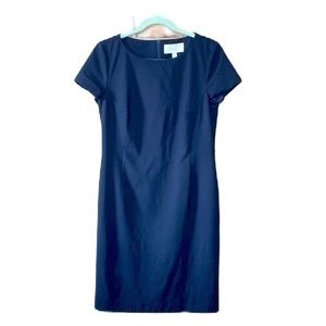 Boss Hugo Boss made in Portugal Navy Blue Wool Short Sleeve sheath dress, size 6